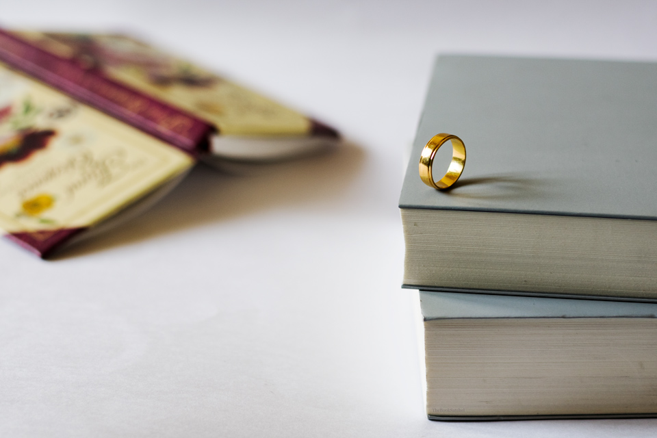 Book Lists :Twelve Books that Talk about Marriage