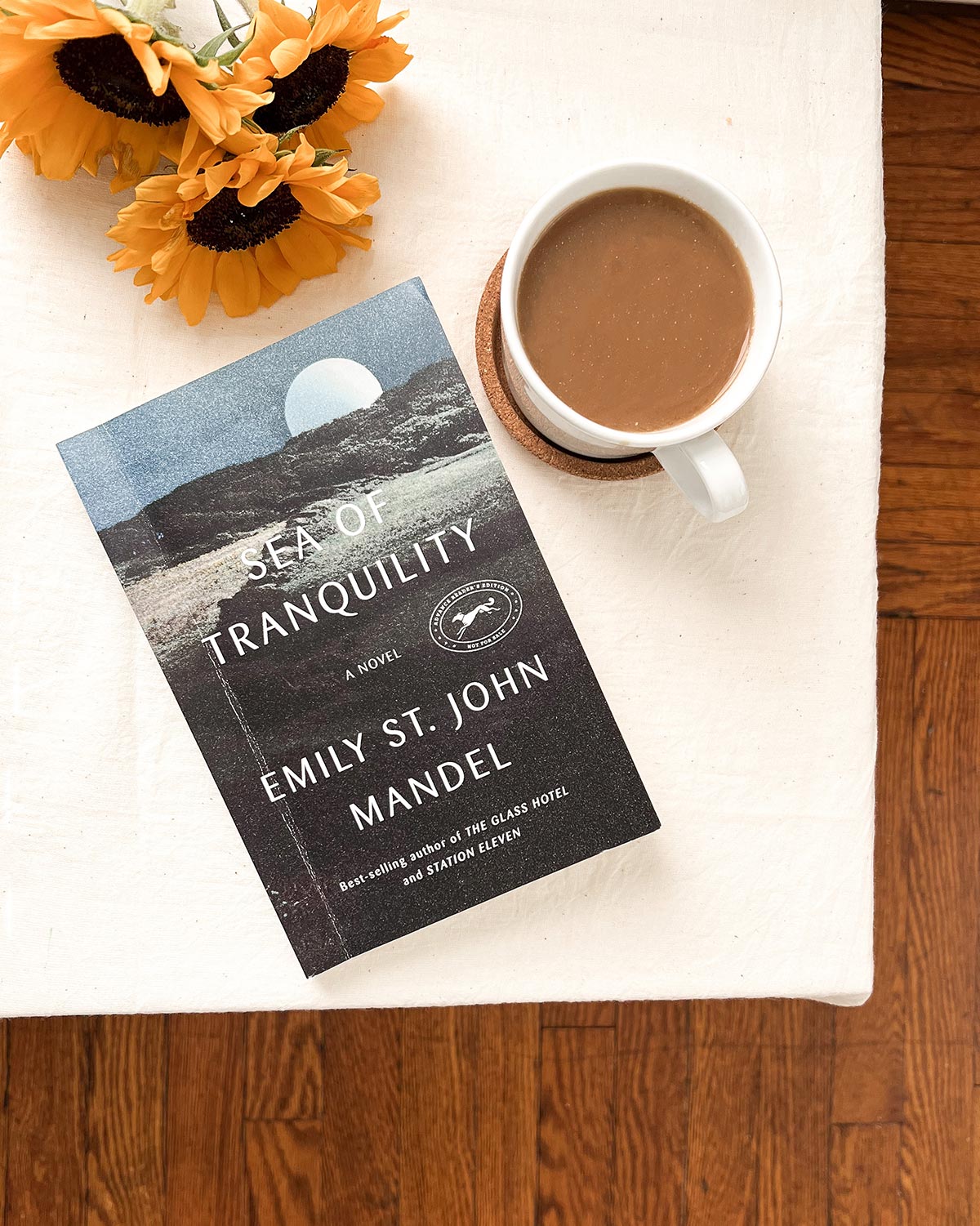 Sea of tranquility by Emily St John Mandel Books of 2022