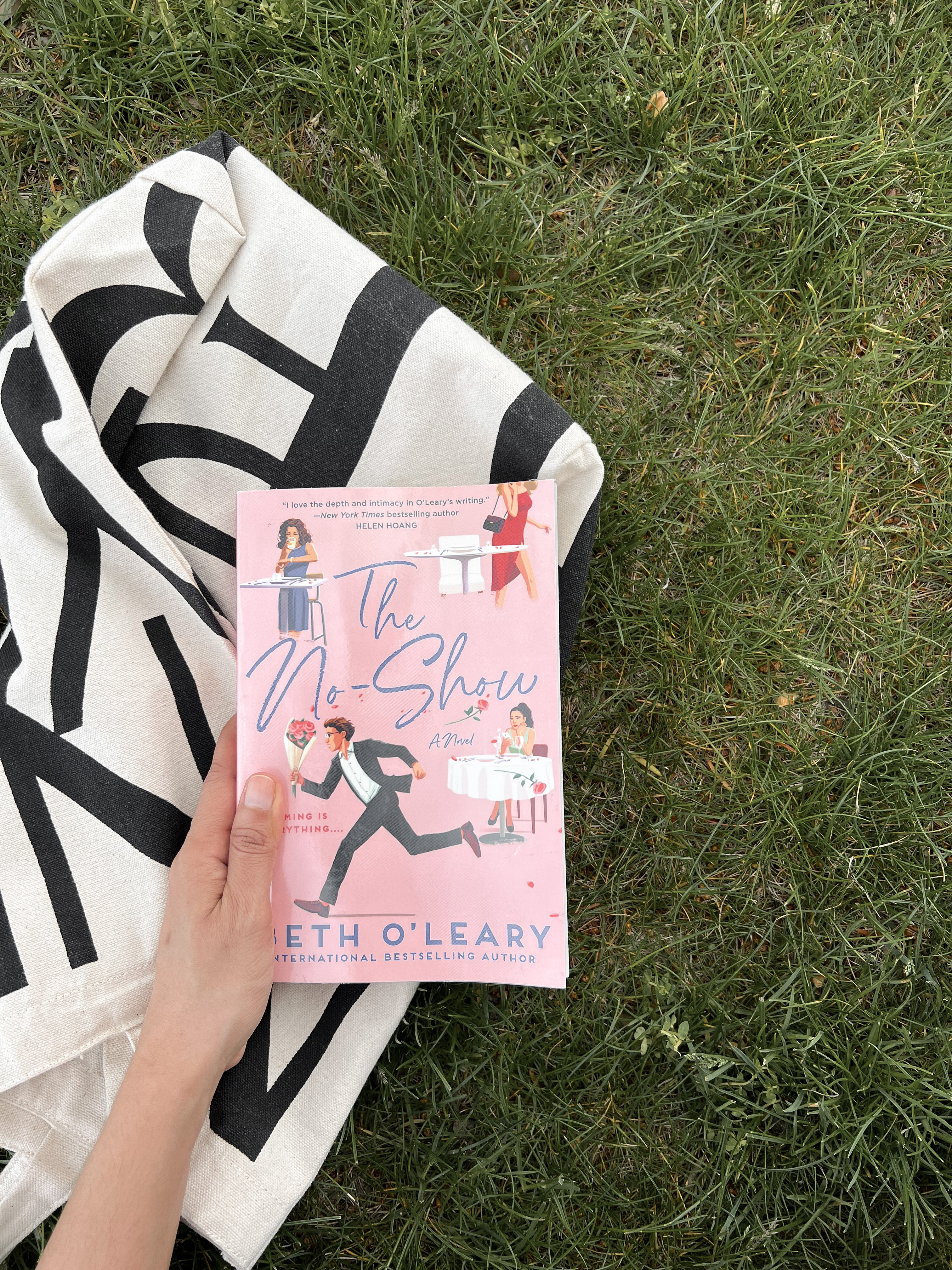 The no show by Beth O'Leary